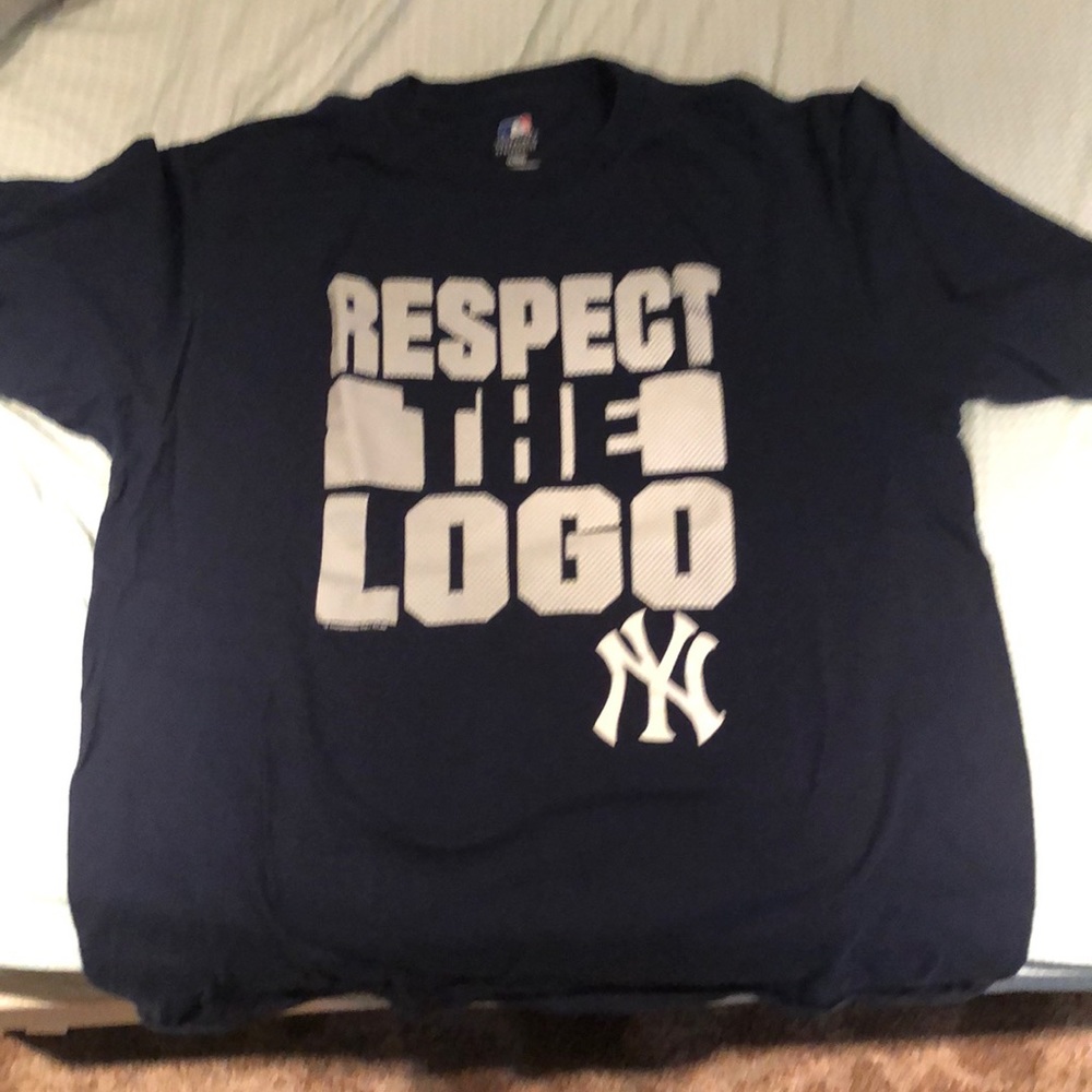 Yankees t-shirt